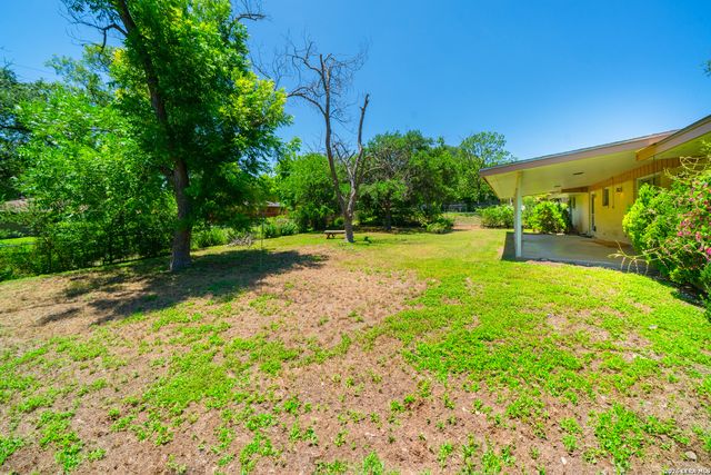 6614 Moss Oak, San Antonio, TX 78229