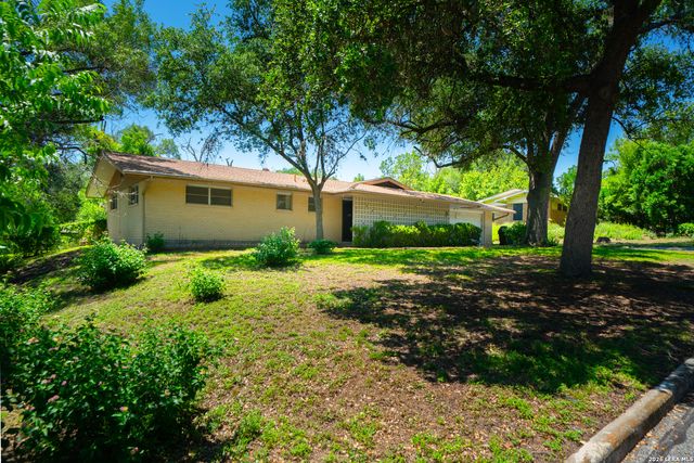 6614 Moss Oak, San Antonio, TX 78229