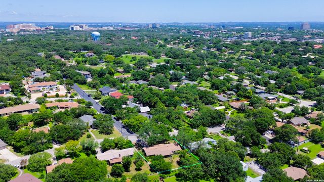 6614 Moss Oak, San Antonio, TX 78229