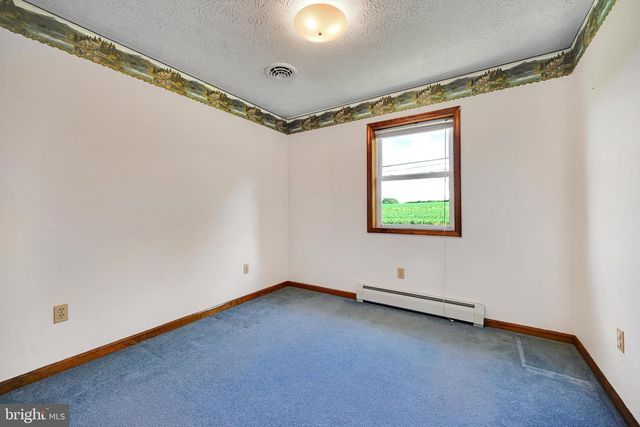 722 CANAL RD, Womelsdorf, PA 19567