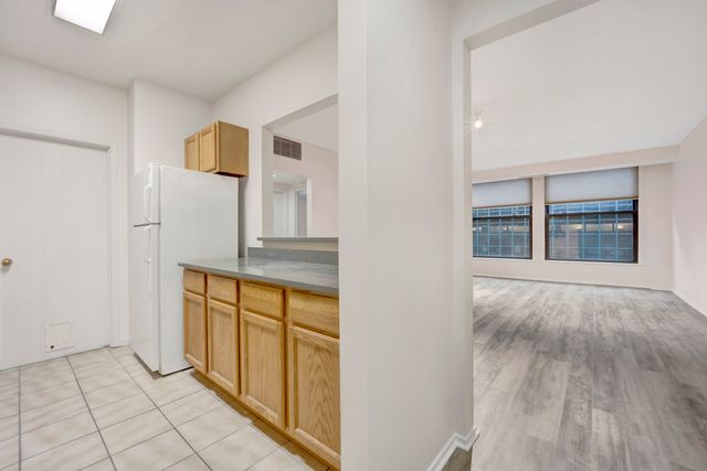 431 S Dearborn Street 801, Chicago, IL 60605