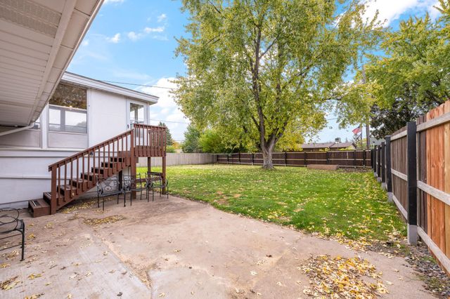 3301 Thurber Road, Brooklyn Center, MN 55429