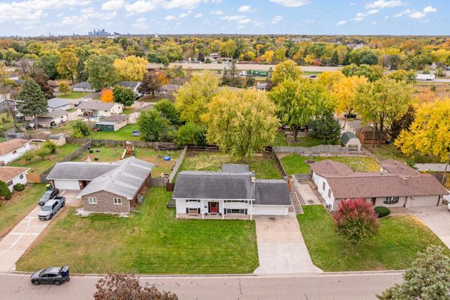 3301 Thurber Road, Brooklyn Center, MN 55429