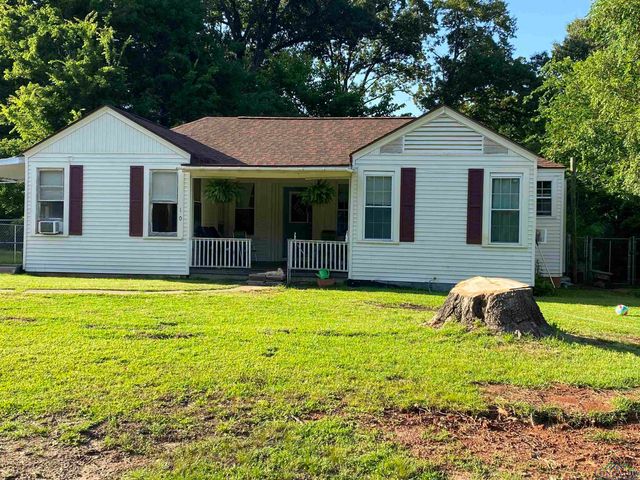 1107 E North St, Kilgore, TX 75662