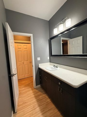 7813 Canal Street, Houston, TX 77012