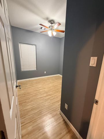 7813 Canal Street, Houston, TX 77012