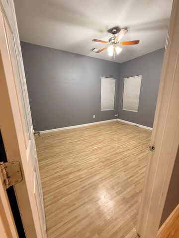 7813 Canal Street, Houston, TX 77012