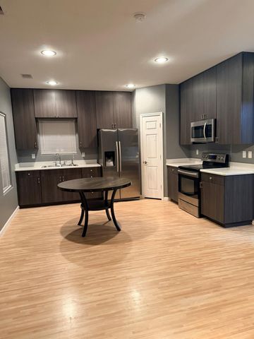 7813 Canal Street, Houston, TX 77012