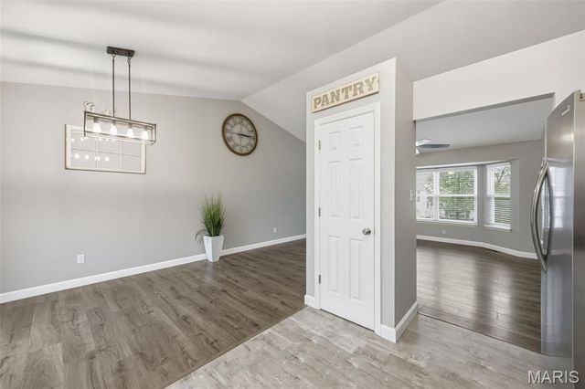 7701 Locust Drive, Barnhart, MO 63012
