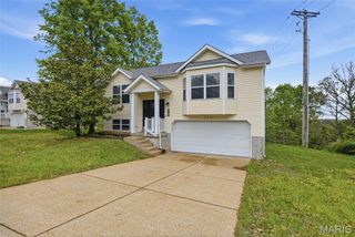 7701 Locust Drive, Barnhart, MO 63012