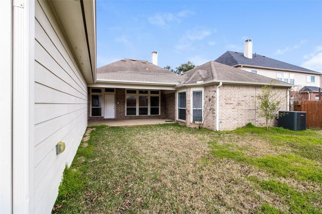 2006 Breezway Bend Lane, League City, TX 77573