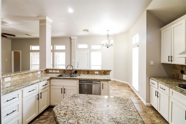 2006 Breezway Bend Lane, League City, TX 77573