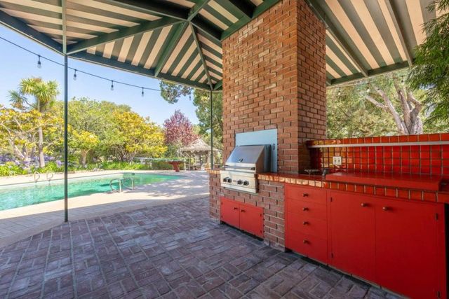 22 Rancho Fiesta Road, Carmel Valley, CA 93924