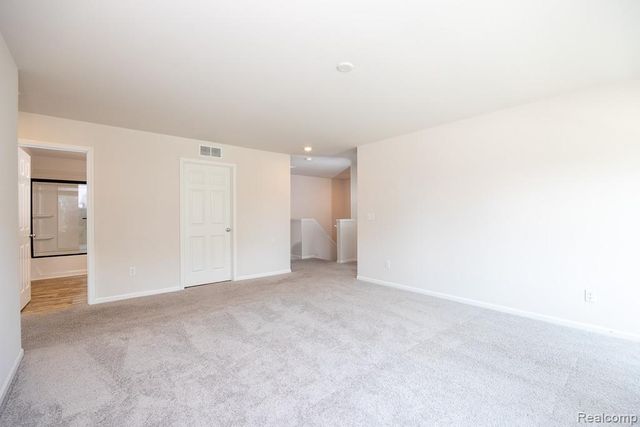 14218 Old Oak Trail, Belleville, MI 48111