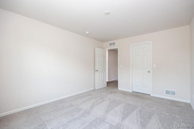 14218 Old Oak Trail, Belleville, MI 48111