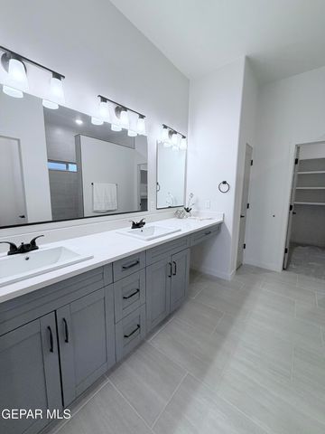 13066 EMERALD ISLE Street, El Paso, TX 79928