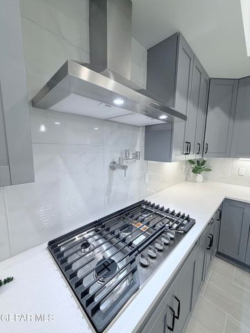 13066 EMERALD ISLE Street, El Paso, TX 79928