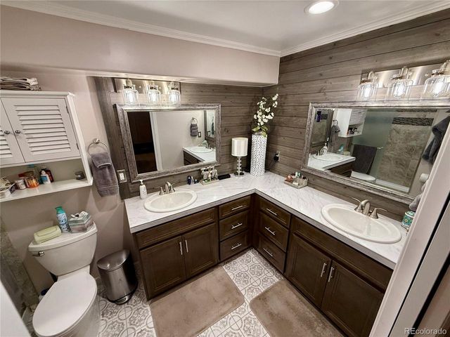 5071 Diamond Sky Rd, Castle Rock, CO 80108