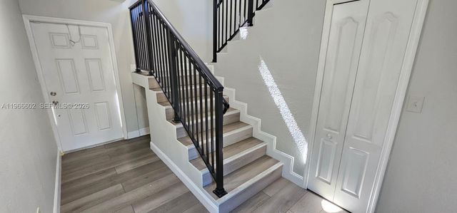 17362 NW 74th Ave 201, Hialeah, FL 33015