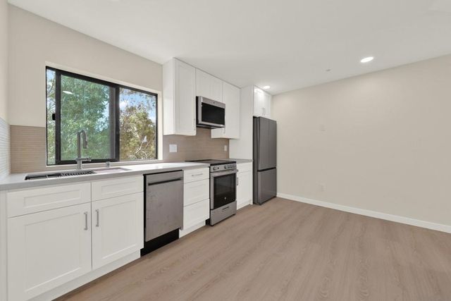 1026 Pascoe 1028, San Diego, CA 92103
