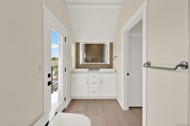 1026 Pascoe 1028, San Diego, CA 92103