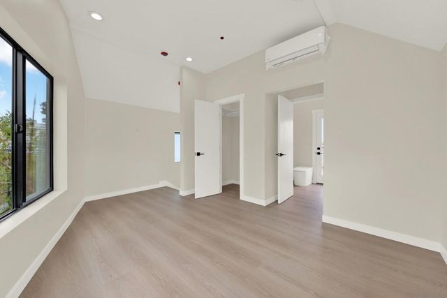 1026 Pascoe 1028, San Diego, CA 92103