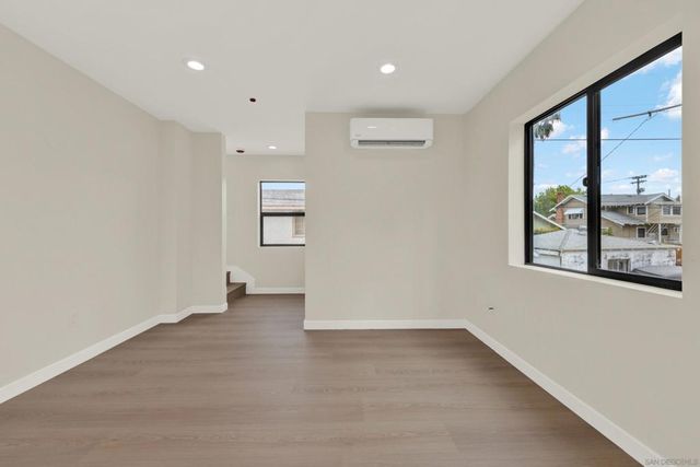 1026 Pascoe 1028, San Diego, CA 92103