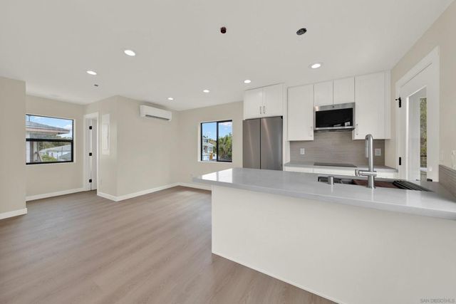 1026 Pascoe 1028, San Diego, CA 92103