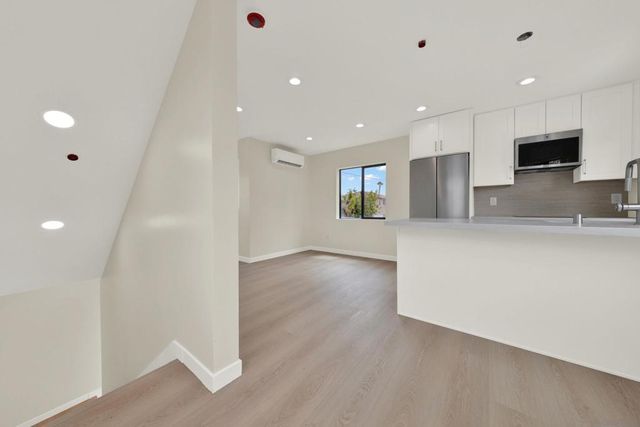 1026 Pascoe 1028, San Diego, CA 92103