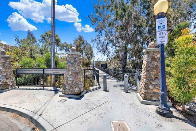 1026 Pascoe 1028, San Diego, CA 92103