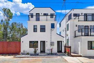 1026 Pascoe 1028, San Diego, CA 92103