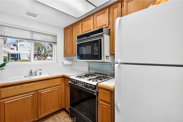 2001 Silver Hawk 1, Diamond Bar, CA 91765