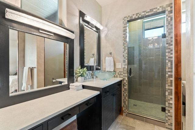 14210 N Wandermere Estates Ln, Spokane, WA 99208