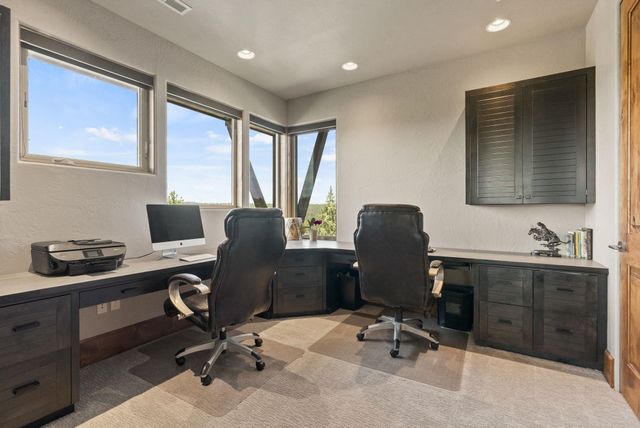 14210 N Wandermere Estates Ln, Spokane, WA 99208