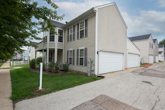867 Symphony Drive, Aurora, IL 60504