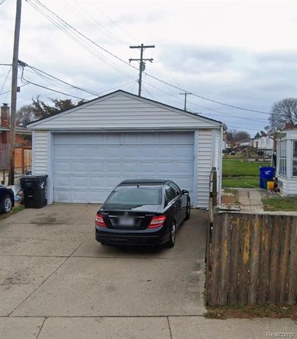 11901 Bloom Street, Hamtramck, MI 48212