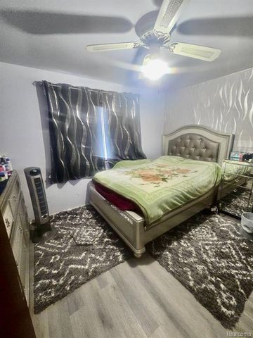 11901 Bloom Street, Hamtramck, MI 48212