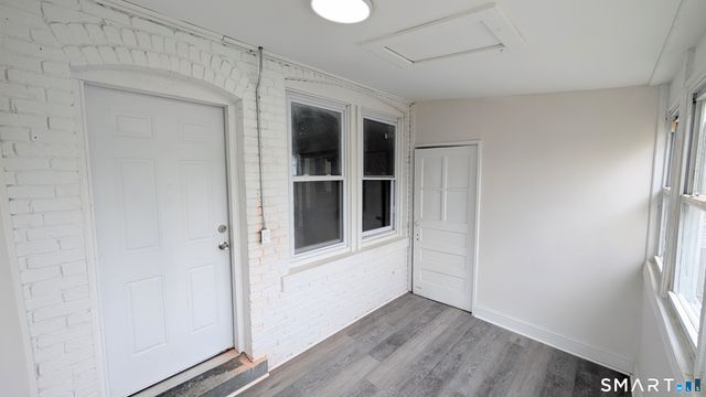 15 June Street 2, East Hartford, CT 06108