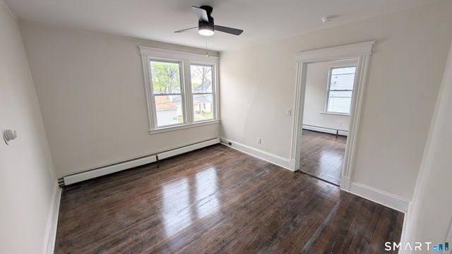 15 June Street 2, East Hartford, CT 06108