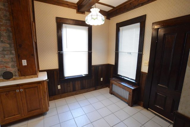 84 Crescent Ave 84, Melrose, MA 02176