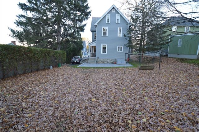 84 Crescent Ave 84, Melrose, MA 02176