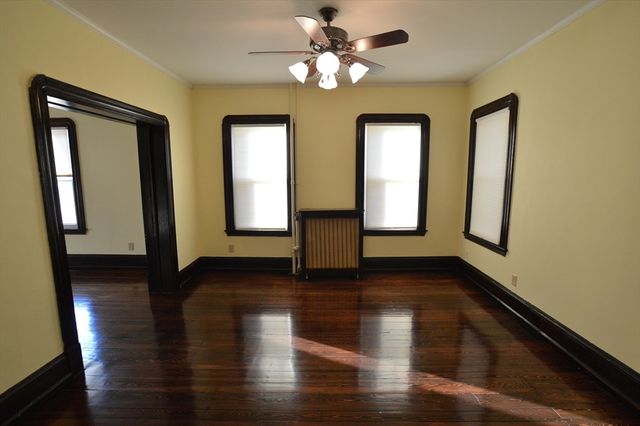 84 Crescent Ave 84, Melrose, MA 02176