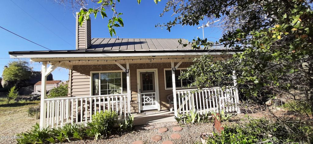Image 2 of property listing at 17520 W FOOTHILL Road, Yarnell, AZ 85362