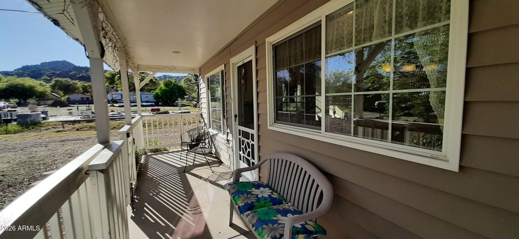 Image 3 of property listing at 17520 W FOOTHILL Road, Yarnell, AZ 85362