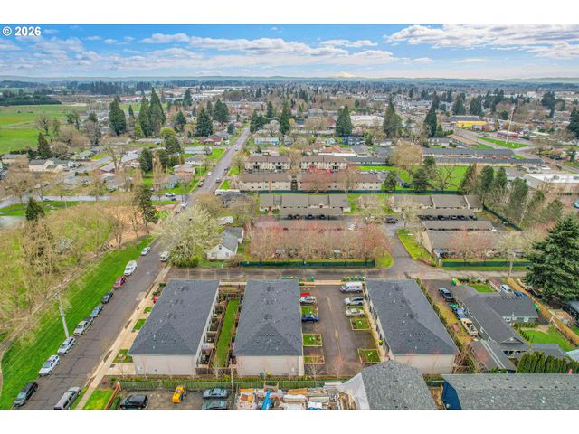 2828 22nd Ave 5, Forest Grove, OR 97116