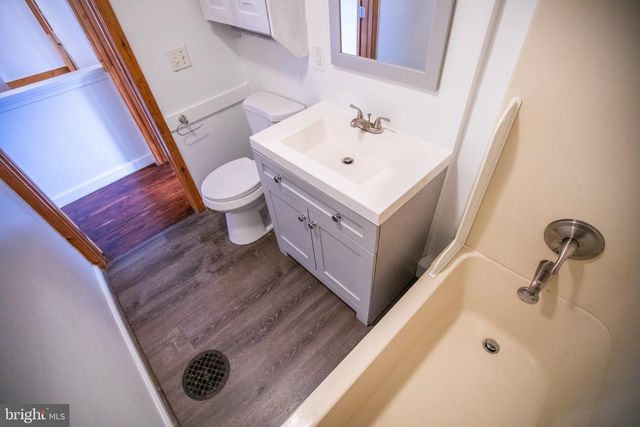 140 FRANKLIN ST, Woodbury, NJ 08096