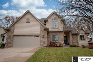 10218 Y Street, Omaha, NE 68127