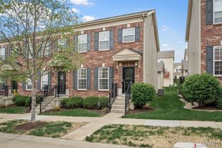 210 Candice Way, St Peters, MO 63376