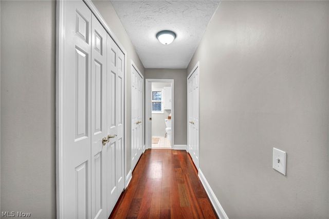 1179 Harwich Court 202, Rocky River, OH 44116