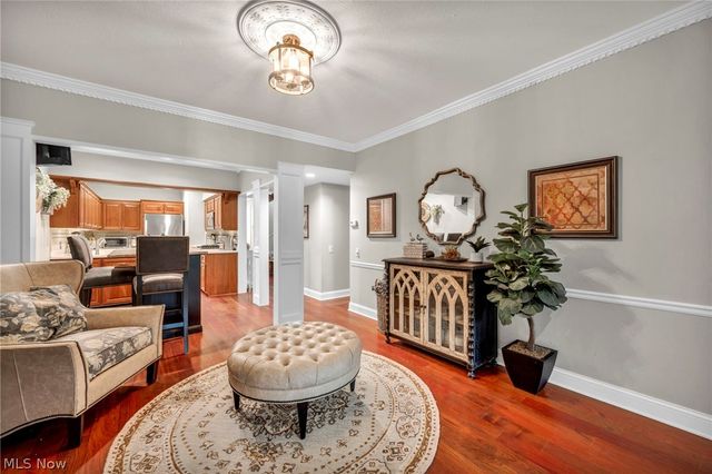 1179 Harwich Court 202, Rocky River, OH 44116